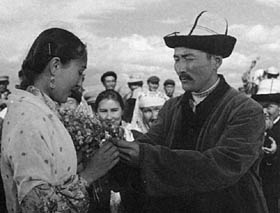 Red Flower of Tianshan (1964)